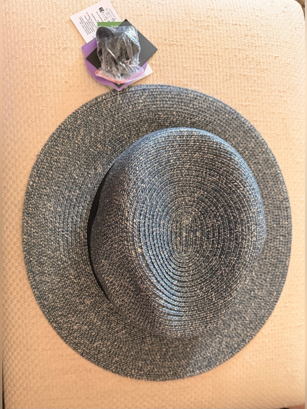 Wide Brim Straw Sun Hat in Heather Gray - Women
